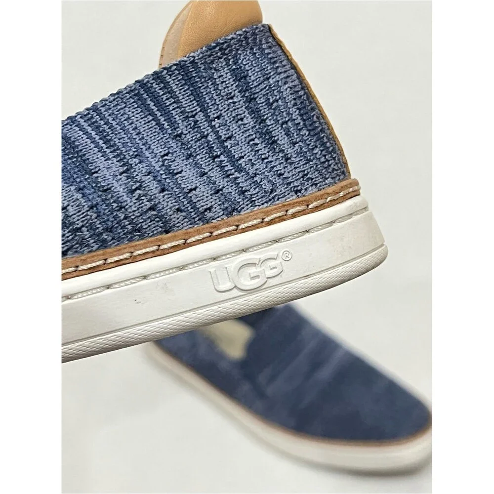 UGG Sammy Navy Heather Knit Slip On Sneakers Size 9